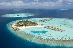 Outrigger Maldives Maafushivaru Resort ****+